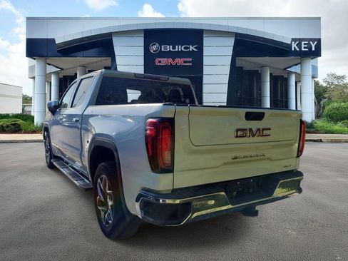 Used 2024 GMC Sierra 1500 SLT w/ SLT Premium Package image 4
