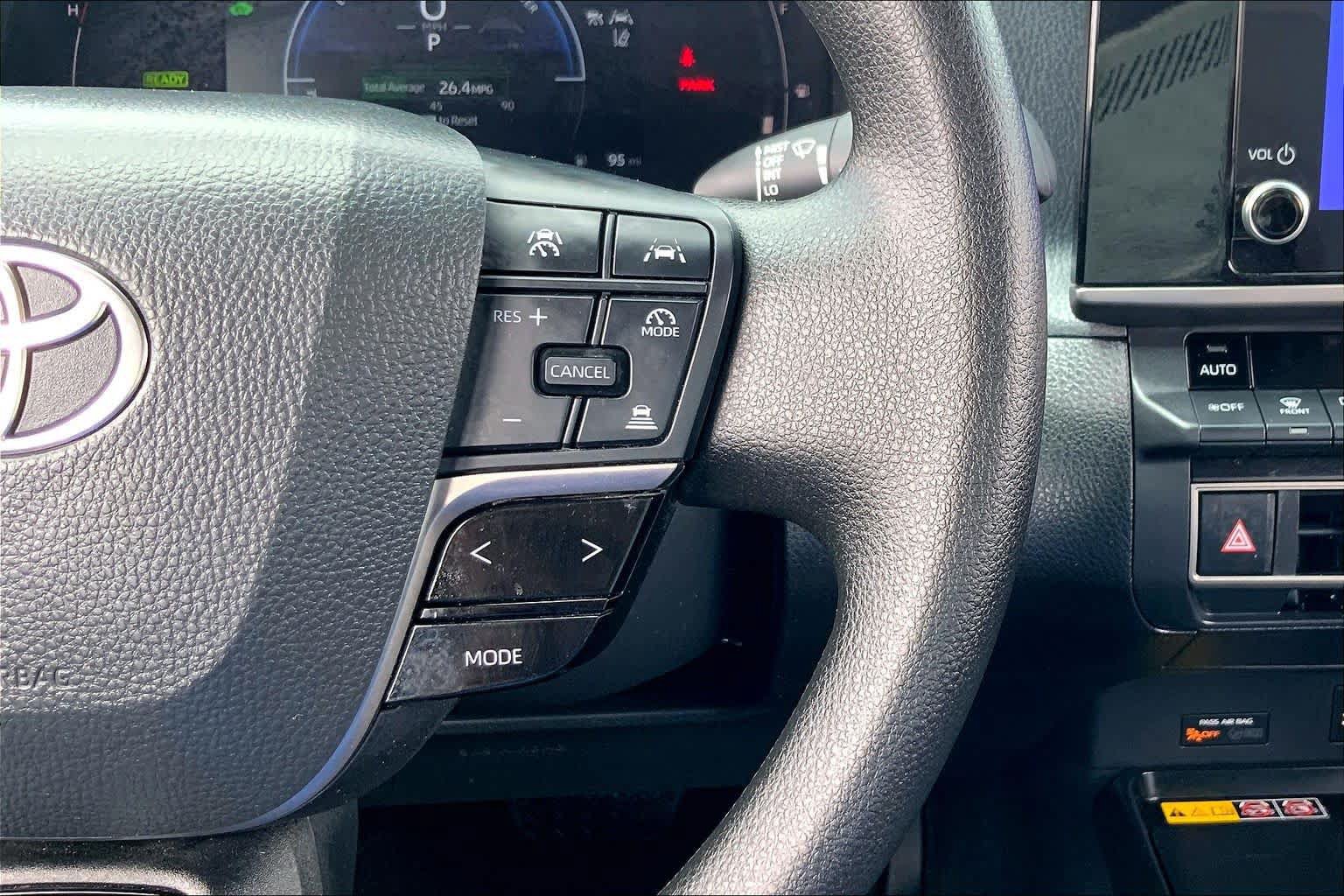 Used 2026 Toyota Camry LE FWD image 24