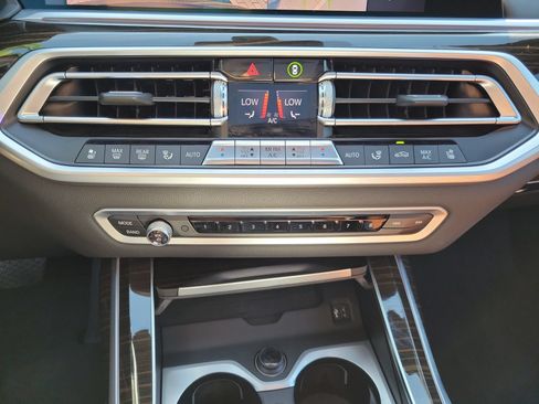Used 2020 BMW X7 xDrive50i AWD/4WD image 46