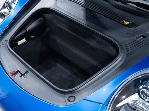 Used 2015 Porsche 911 Targa 4 AWD/4WD image 40