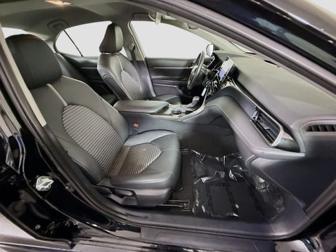 Used 2024 Toyota Camry SE FWD image 28