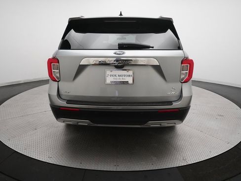 Used 2023 Ford Explorer XLT w/ Equipment Group 202A image 26