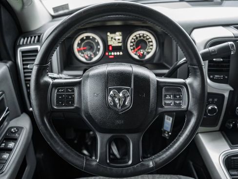 Used 2016 RAM 2500 Big Horn w/ Black Appearance Group image 40