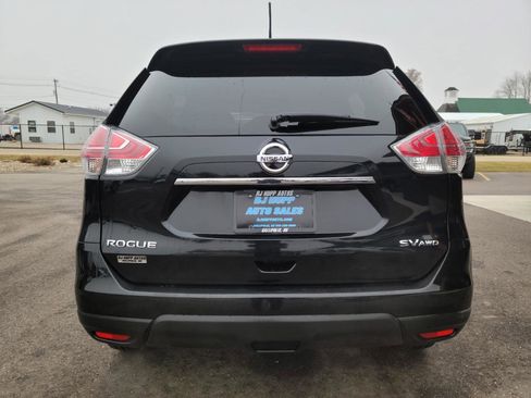 Used 2016 Nissan Rogue SV w/ SV Premium Package image 5