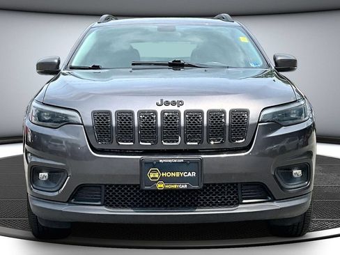 Used 2020 Jeep Cherokee Latitude Plus w/ Cold Weather Group AWD/4WD image 2