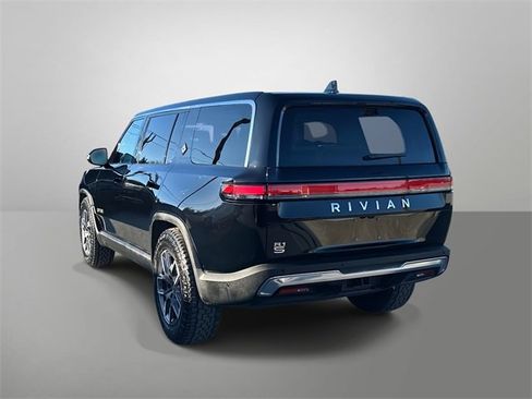 Used 2023 Rivian R1S Adventure image 27