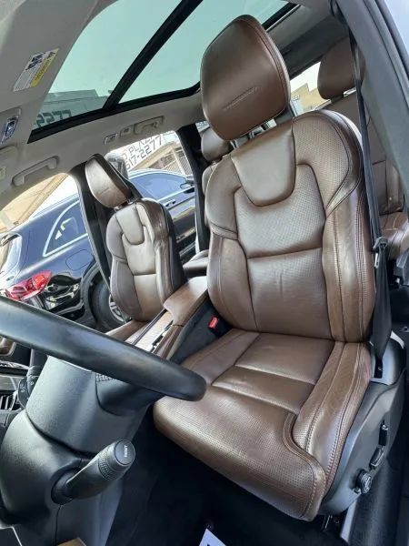 Used 2018 Volvo XC90 T6 Inscription w/ Convenience Package AWD/4WD image 17