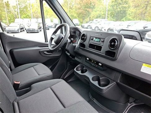 New 2026 Mercedes-Benz Sprinter 144 Cargo image 10
