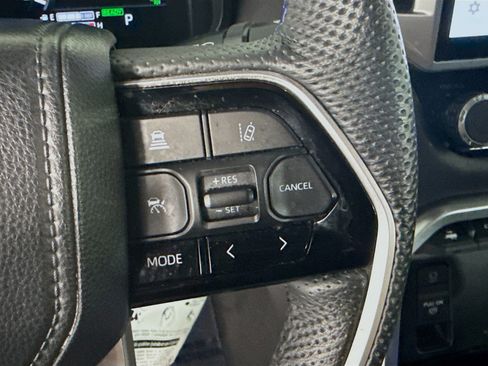 Used 2023 Toyota Tundra Platinum w/ Advanced Package image 15