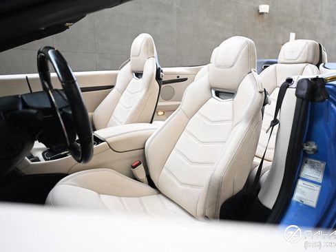 Used 2016 Maserati GranTurismo Sport image 30