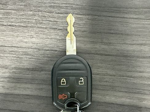 Used 2011 Ford F150 XLT w/ XLT Convenience Pkg image 22