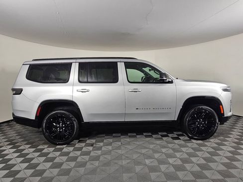 New 2026 Jeep Grand Wagoneer Limited image 3