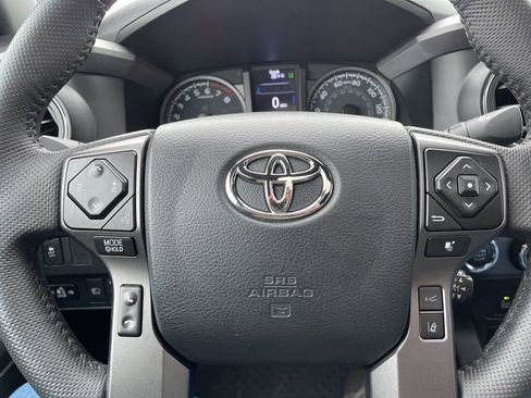 Used 2023 Toyota Tacoma TRD Sport image 28