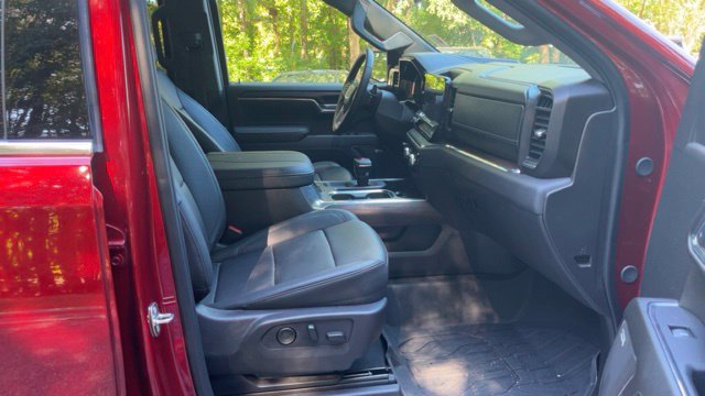 Used 2024 GMC Sierra 1500 SLT w/ SLT Premium Plus Package AWD/4WD image 11