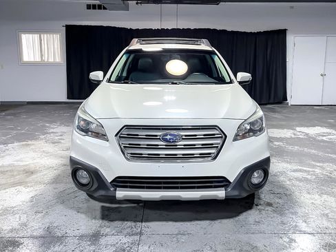 Used 2017 Subaru Outback 2.5i Limited image 3
