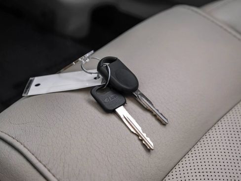 Used 2010 Ford Mustang GT image 48