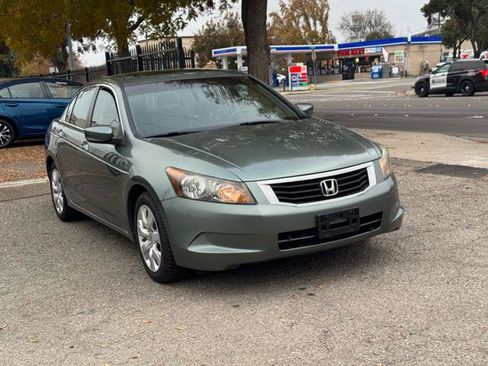 Used 2009 Honda Accord EX-L image 2