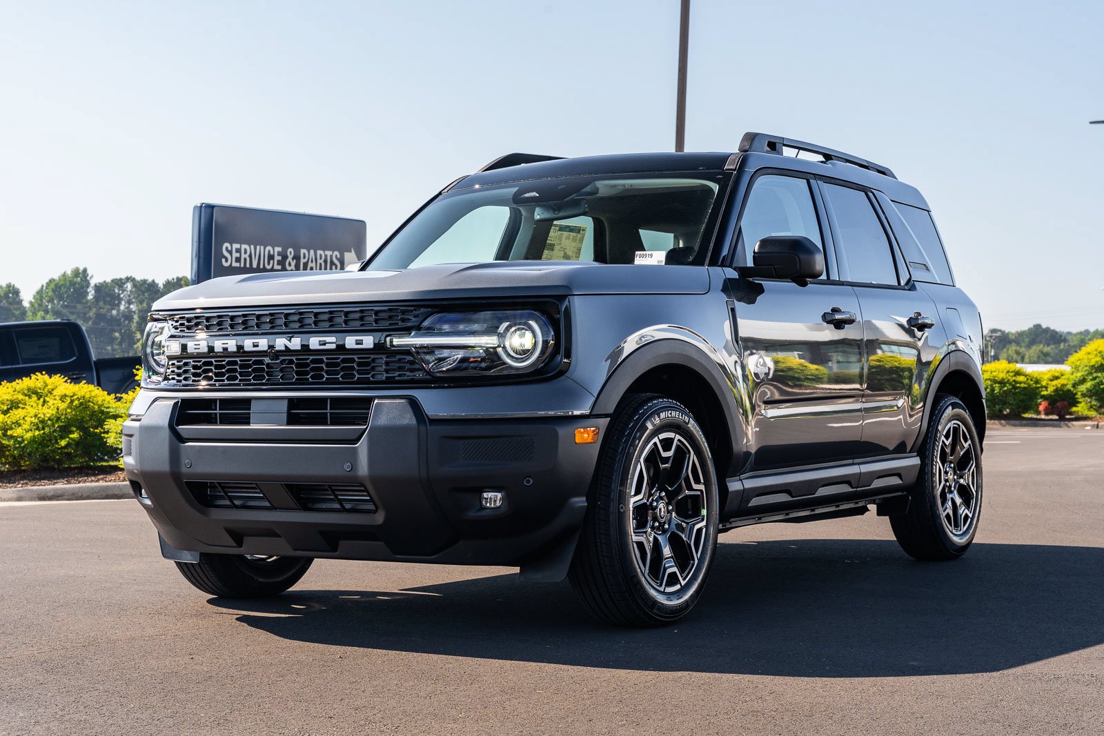 New 2026 Ford Bronco Sport Outer Banks w/ Outer Banks Tech Package+ AWD/4WD image 2