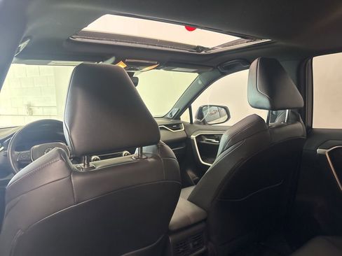 Used 2021 Toyota RAV4 XSE w/ Weather Package image 15