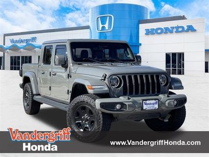 Used 2023 Jeep Gladiator Overland