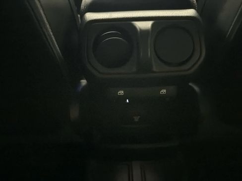 Used 2021 Jeep Wrangler Unlimited Sahara image 21