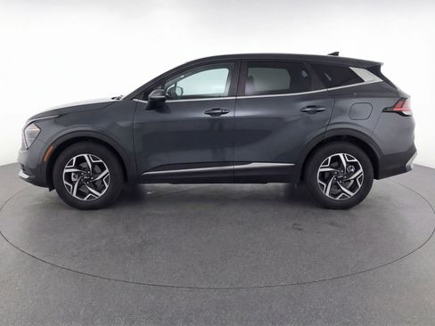 Used 2024 Kia Sportage LX AWD/4WD image 5