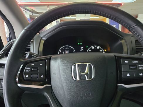Used 2025 Honda Odyssey EX-L image 29