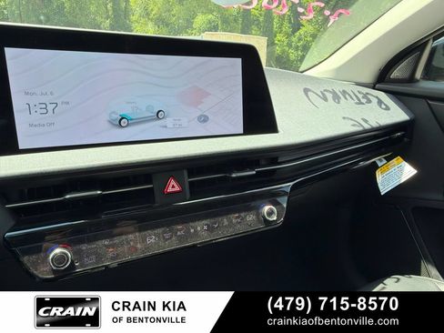 Certified 2024 Kia EV6 Wind RWD image 10