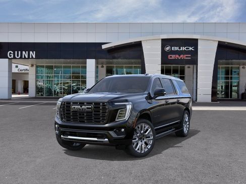 New 2026 GMC Yukon XL Denali Ultimate AWD/4WD image 8