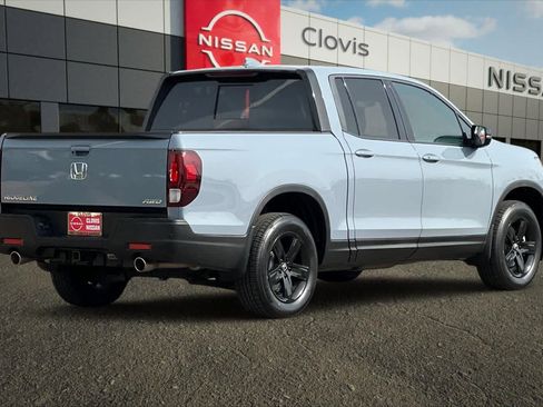 Used 2023 Honda Ridgeline Black Edition image 3