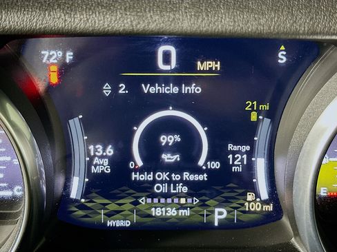 Used 2023 Jeep Wrangler Unlimited Sahara w/ Cold Weather Group AWD/4WD image 18