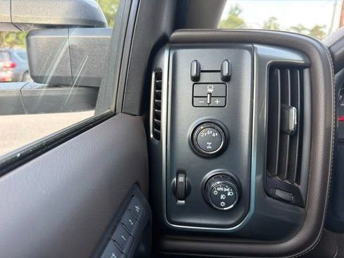 Used 2019 Chevrolet Silverado 2500 LTZ w/ Duramax Plus Package AWD/4WD image 12