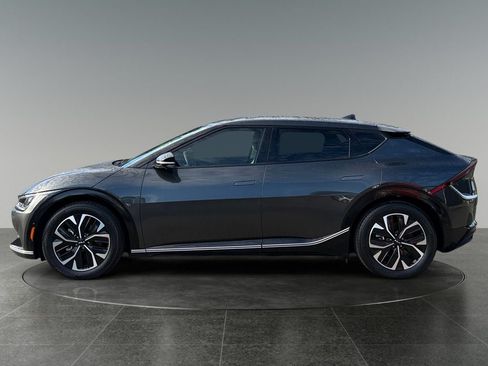 Used 2023 Kia EV6 Wind w/ Wind Technology Package AWD/4WD image 5