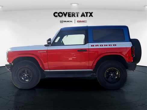 Used 2025 Ford Bronco Stroppe Edition image 5