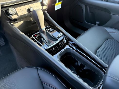 New 2026 Jeep Compass Trailhawk image 21