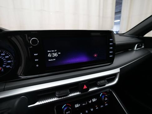 Used 2024 Kia K5 GT-Line AWD/4WD image 6