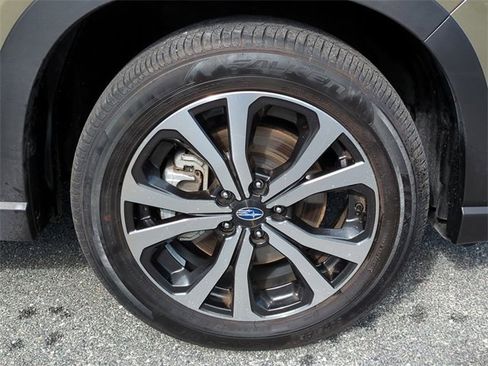 Used 2023 Subaru Forester Limited image 11