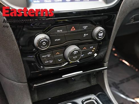 Used 2020 Chrysler 300 S image 20