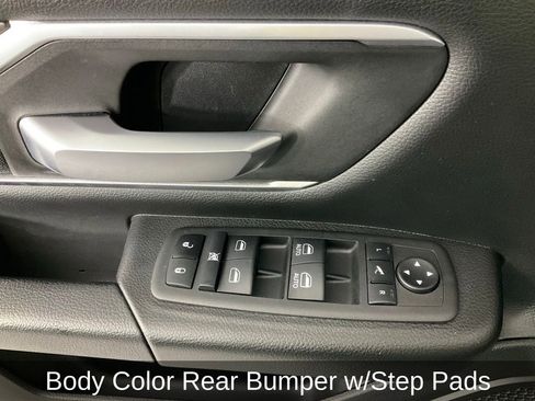 Certified 2022 RAM 1500 Big Horn image 18