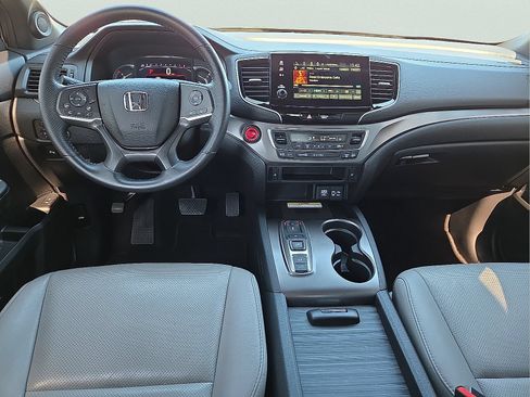 Used 2023 Honda Passport EX-L image 11