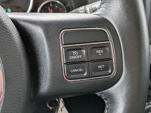 Used 2018 Jeep Wrangler Sport image 20