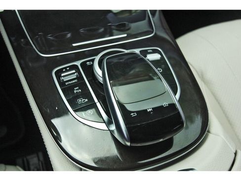 Used 2019 Mercedes-Benz E 300 image 31