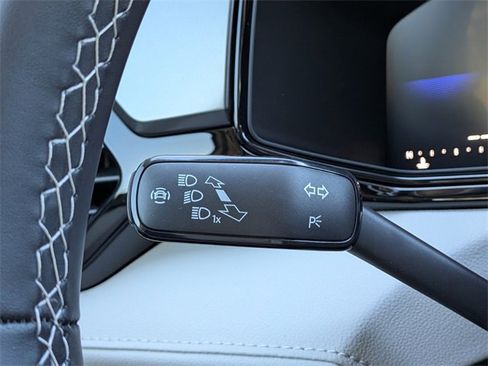 New 2026 Volkswagen Taos S image 31