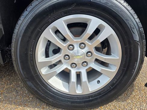 Used 2017 Chevrolet Tahoe LS RWD image 10