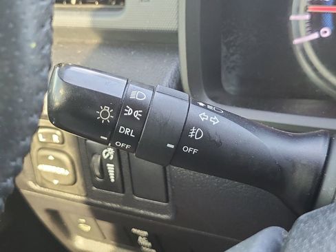 Used 2018 Toyota 4Runner TRD Off-Road Premium image 18