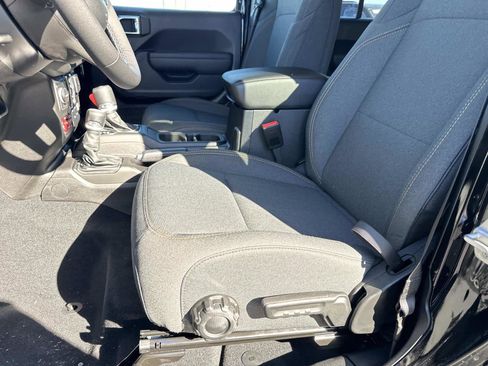 New 2026 Jeep Wrangler Unlimited Sport image 11