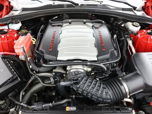 Used 2016 Chevrolet Camaro SS image 24