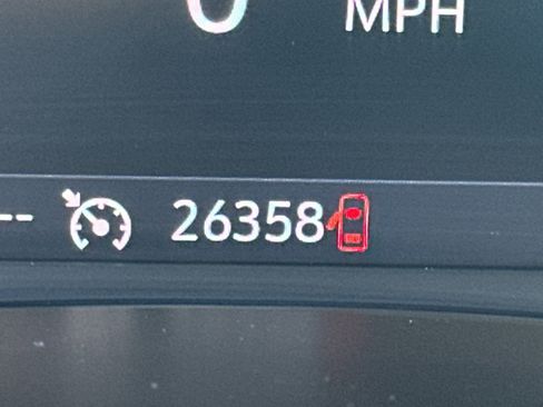 Used 2023 Chevrolet Blazer LT w/ Convenience Package image 28