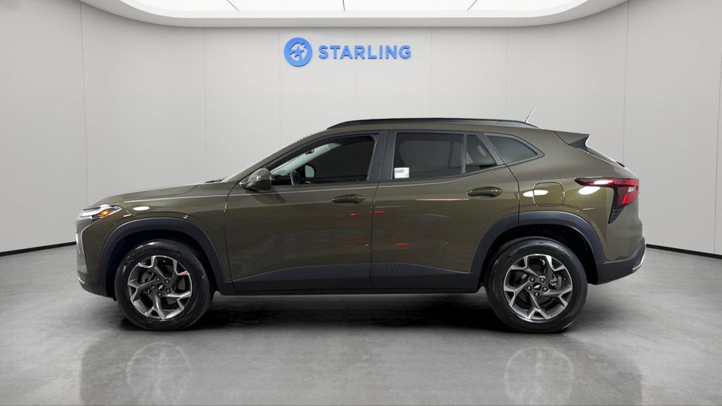 Certified 2024 Chevrolet Trax LT w/ Driver Confidence Package FWD image 5