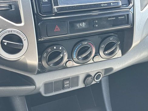 Used 2014 Toyota Tacoma 4x4 Double Cab w/ TRD Sport Package image 29